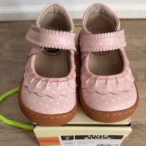 Livie & Luca Ruche Classic Mary Jane Pink Polka Dot size 7